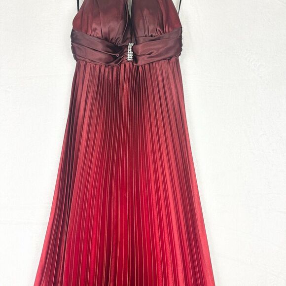 Betsy Adam Vintage Halter Ombre Maxi Gown Size 6 Satin Pleated Maroon Whimsigoth - Picture 4 of 12